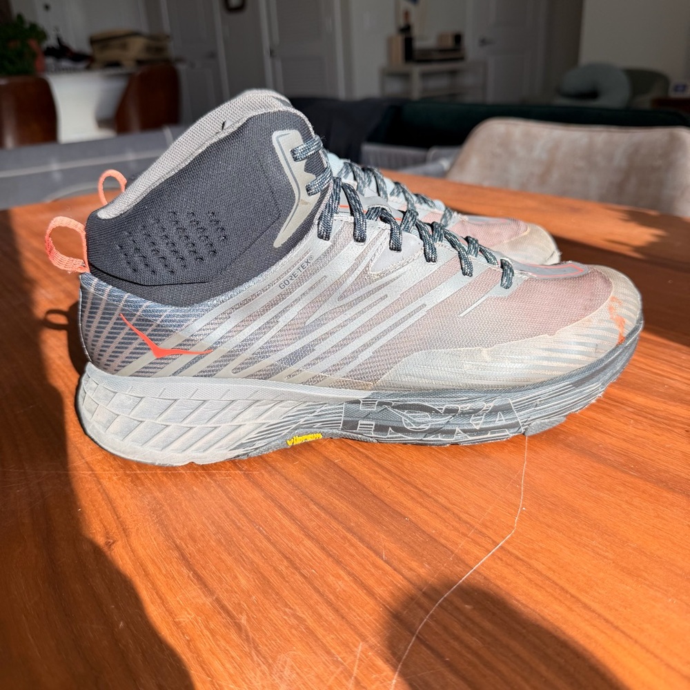 Hoka One One speedgoat mid 2 GTX mens size 12 hight top gray hiking comfort shoe